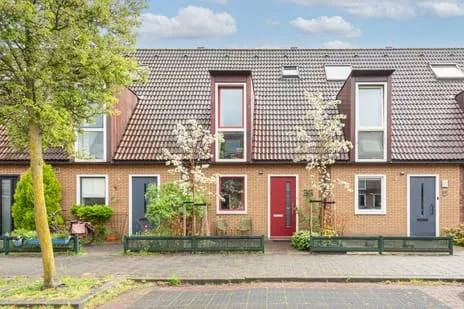 Tussenwoning te koop: Obelisk 35, Hoofddorp Floriande Oost Hoofddorp