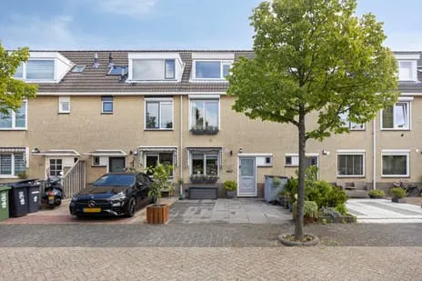 Tussenwoning te koop: Obrecht 42, Zwartenhoek Monster