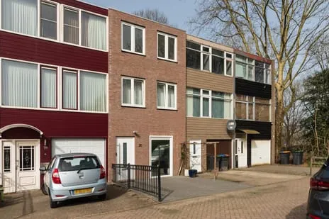 Tussenwoning te koop: Obrechtstraat 20, Quirijnstok Noord-Oost Tilburg