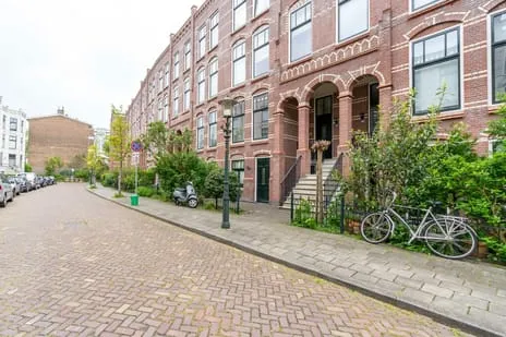 Apartment for rent: Obrechtstraat 385A, Stadhoudersplantsoen 'S-Gravenhage