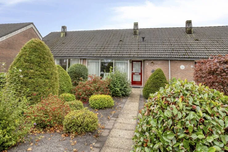Tussenwoning te koop: Odewaldlaan 36, Wildervank
