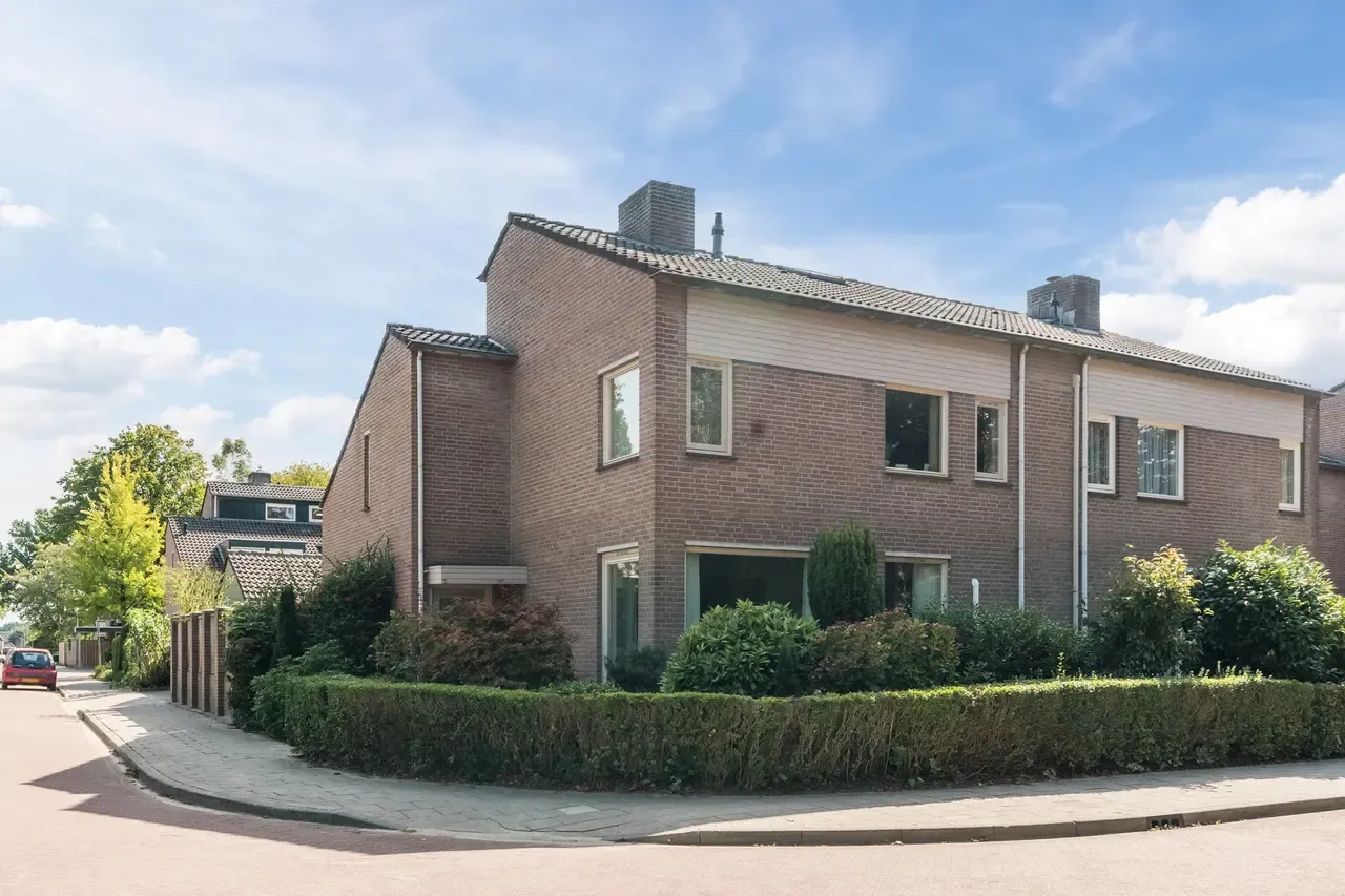 Hoekwoning te koop: Odradastraat 92, Eersel