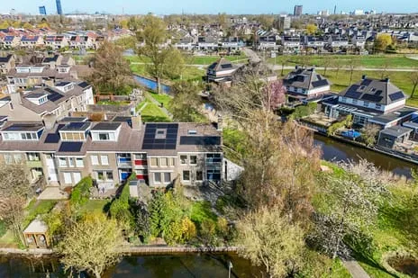 Hoekwoning te koop: Oer de feart 28, Goutum Goutum
