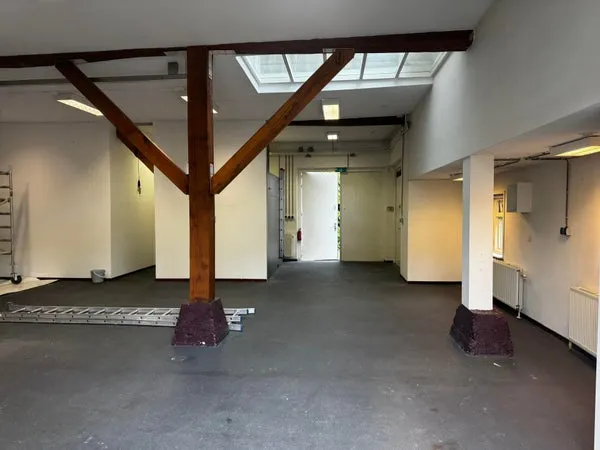 Appartement te huur: Oerlesestraat 89A, Trouwlaan Tilburg