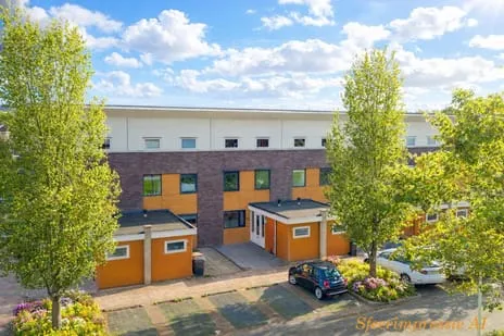 Tussenwoning te koop: Oester 38, Middenmeer Kroonwaard, Schelpenwijk e.o. Middenmeer