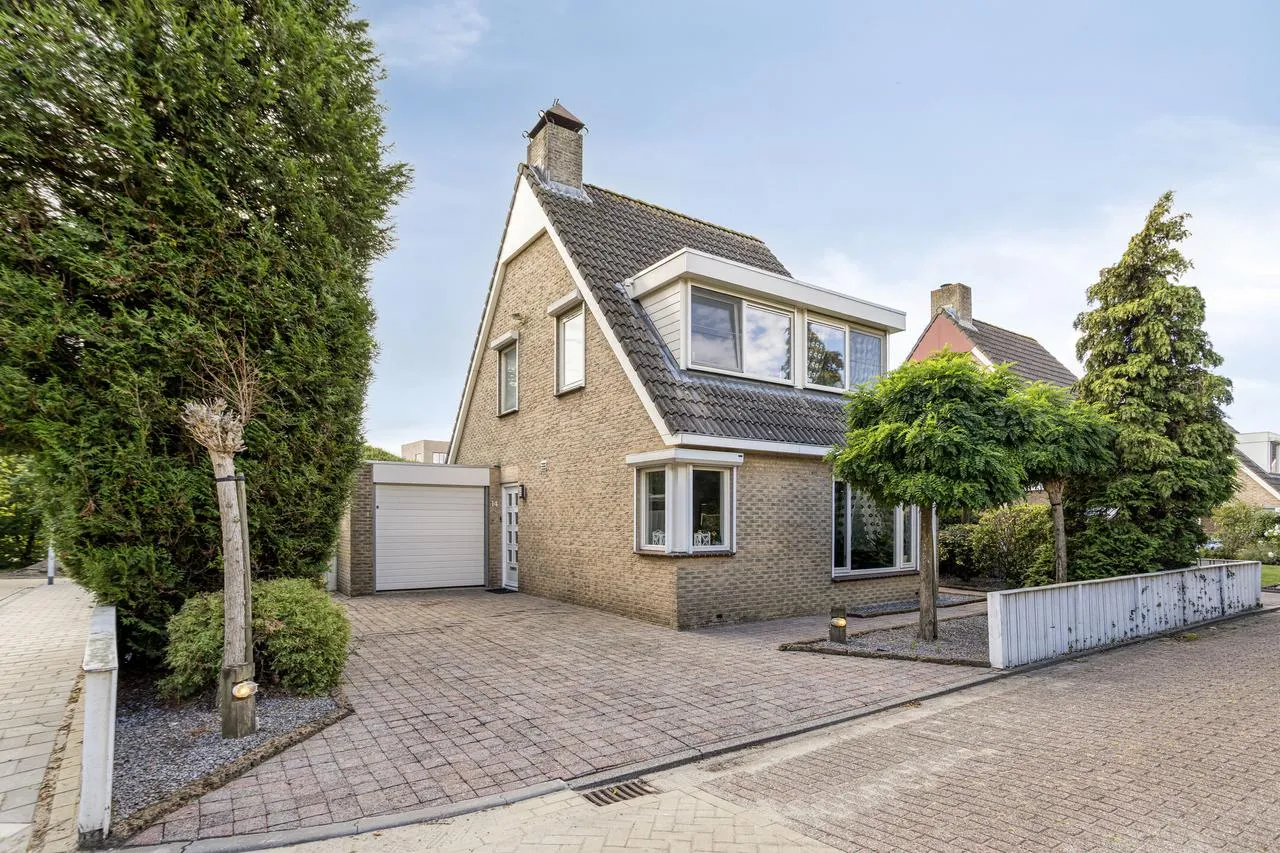 Vrijstaande woning te koop: Oesterputten 14, Terneuzen
