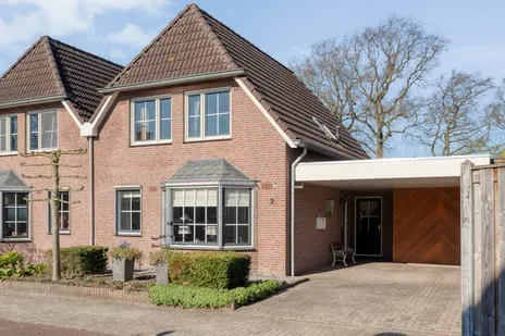 Hoekwoning te koop: Oetbrink 2, Dorp Daarle Daarle