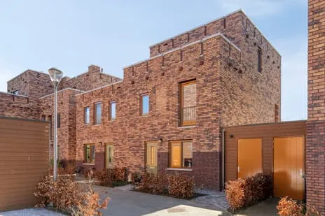 Tussenwoning te koop: Oeverhuyze 6, De Haverleij 'S-Hertogenbosch