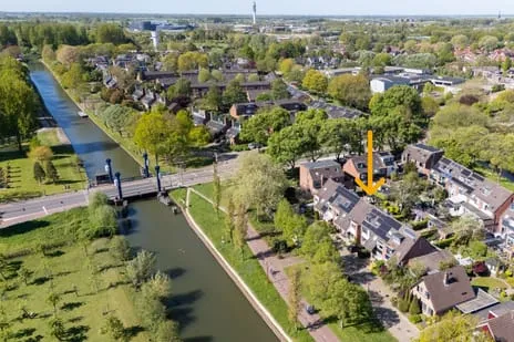 Tussenwoning te koop: Oeverloper 6, Doorslag-Oost Nieuwegein