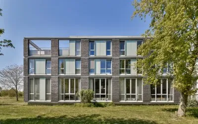 Tussenwoning te koop: Oeverzeggestraat 28, Rieteilanden-West Amsterdam