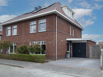 Twee-onder-één-kap te koop: Oeverzeggeweg 79, De Draai Noord Heerhugowaard