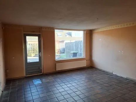 Tussenwoning te koop: Offenbachstraat 25, Vogelenzang-Zuid Spijkenisse