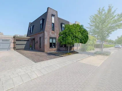 Tussenwoning te koop: Offenbeker Bemden 11, Offenbeek Reuver