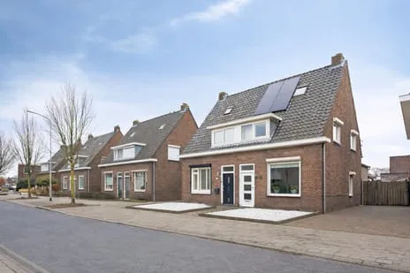 Twee-onder-één-kap te koop: Oijenseweg 33, Oorlogsheldenbuurt Oss