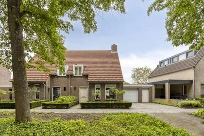 Tussenwoning te koop: Oisterwijkplantsoen 9, Riel-Dorp Riel