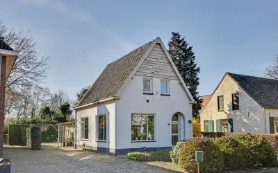 Vrijstaande woning te koop: Oisterwijkseweg 55, Industriebegied Stokeind Moergestel