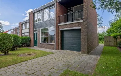Hoekwoning te koop: Oldambtlaan 31, Muntendam-oost Muntendam
