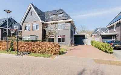 Twee-onder-één-kap te koop: Oldenborg 24, Haren Gn
