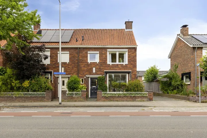 Twee-onder-één-kap te koop: Oldenzaalsestraat 235, Roombeek-Roomveldje Enschede