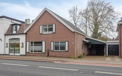Twee-onder-één-kap te koop: Oldenzaalsestraat 633, Dorp Lonneker Enschede