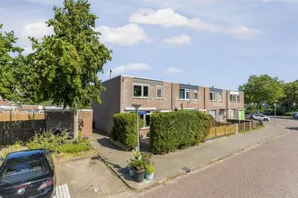 Hoekwoning te koop: Oldewierde 239, Keiwierde en Oldewierde Almere