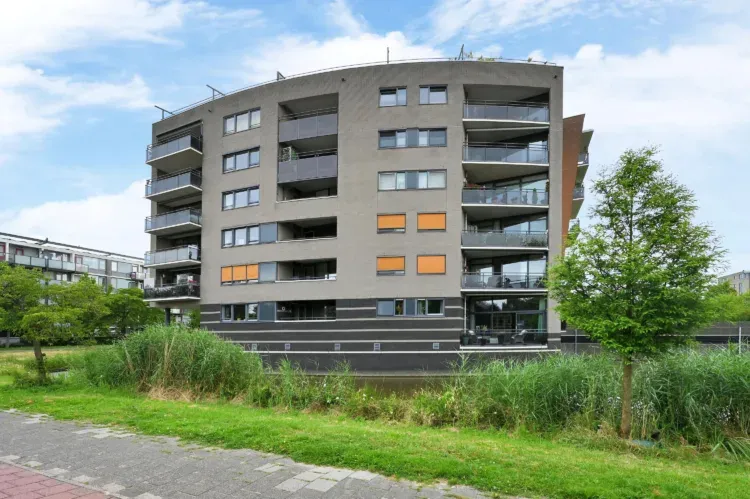 Appartement te koop: Oleanderpark 8, Maassluis