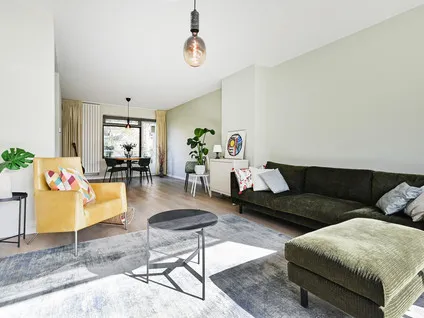Tussenwoning te koop: Olgaland 30, 'S-Gravenhage