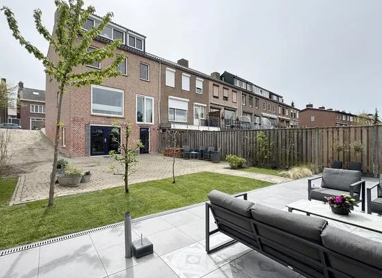 Hoekwoning te koop: Oliemolenstraat 18, Klundert Klundert