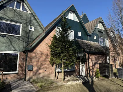 Tussenwoning te koop: Olieslager 12, De Leeuwerik Best