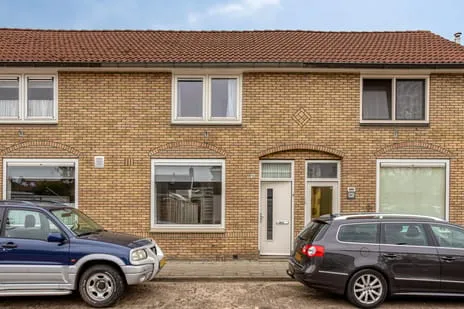 Tussenwoning te koop: Olivier van Noortstraat 39, Eekmaat Enschede