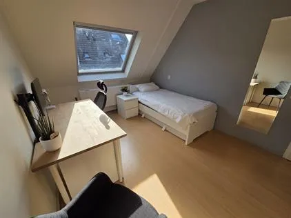 Kamer te huur: Olmendaal, Vreewijk Rotterdam
