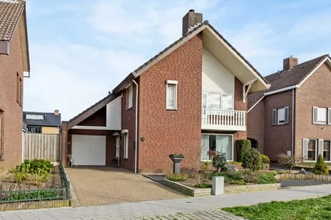 Vrijstaande woning te koop: Olmstraat 4, Echt Noord Echt
