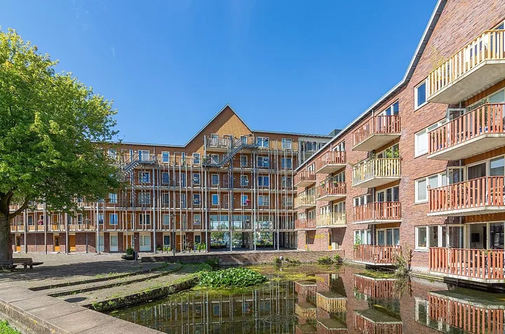 Appartement te huur: Olof Palmeborg 94, Sveaborg en Sveadal Schiedam
