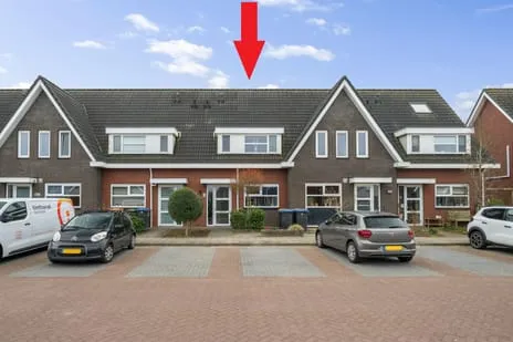 Tussenwoning te koop: Olsterkampweg 18, Stationswijk en Industrieweg Olst