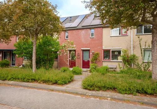 Tussenwoning te koop: Oltman Thomsenstraat 57, Verzetswijk West Almere