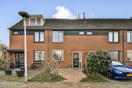 Tussenwoning te koop: Olykamp 94, Krommeweg-Zuid Hendrik-Ido-Ambacht