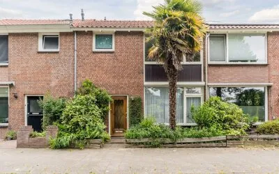 Tussenwoning te koop: Olympialaan 110, Het Ven Eindhoven