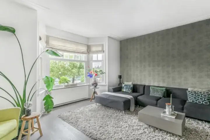 Appartement te koop: Olympiaplein 156-2, Van Tuyllbuurt Amsterdam