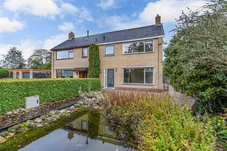 Twee-onder-één-kap te koop: Omloop 44A, Drachten