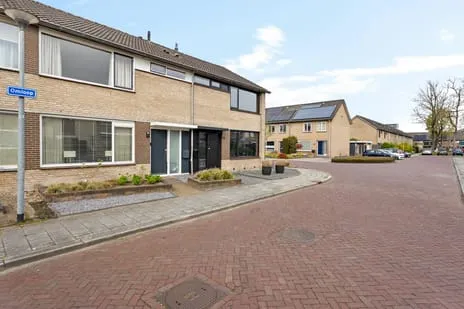 Tussenwoning te koop: Omloop 91, Stadskanaal