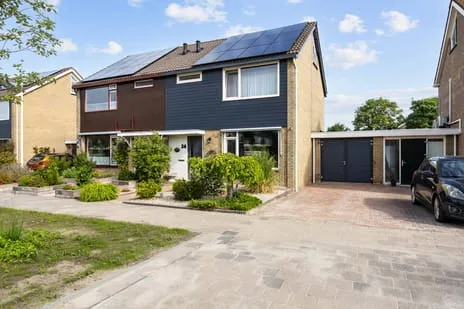 Terraced house for sale: Ommelanderdrift 34, Bedum Zuid - Oost Bedum