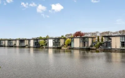 Twee-onder-één-kap te koop: Ommelandvaart 70, Oostvaardersbuurt Noord Almere