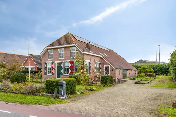 Vrijstaande woning te koop: Ommerkanaal Oost 32, Ommen