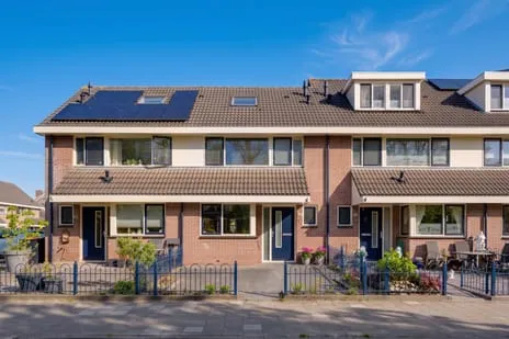 Tussenwoning te koop: Omring 63, Heerhugowaard