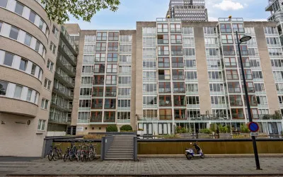 Appartement te koop: Omval 105, De Omval Amsterdam