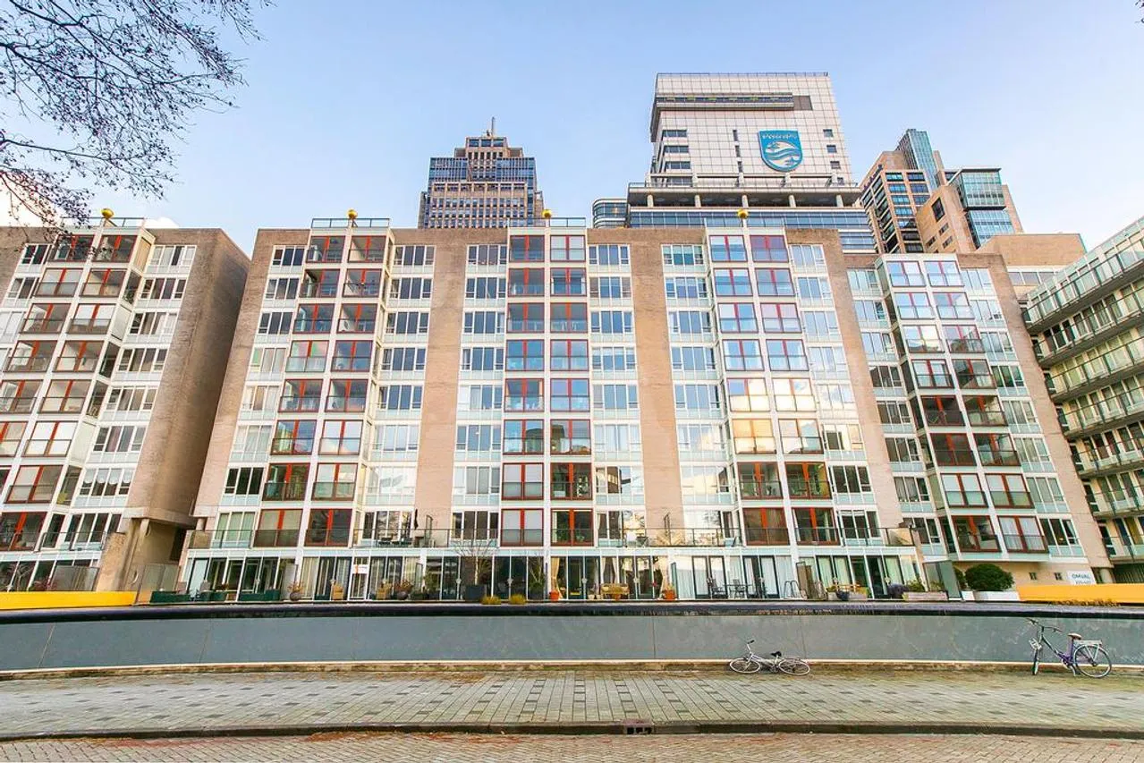 Appartement te huur: Omval 347, Amsterdam