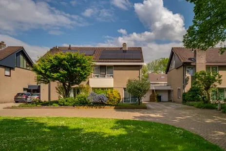 Tussenwoning te koop: Onder de Linden 70, Lentemorgen II Zevenaar