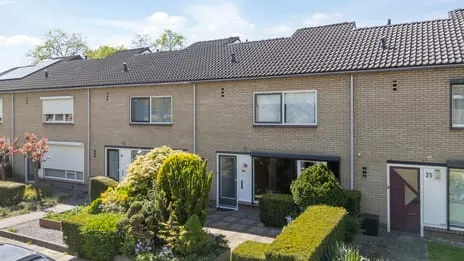 Tussenwoning te koop: Onder de Linden 23, Lentemorgen II Zevenaar