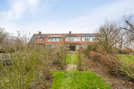 Tussenwoning te koop: Onderduikersweg 18B, Emmeloord-landelijk gebied Emmeloord