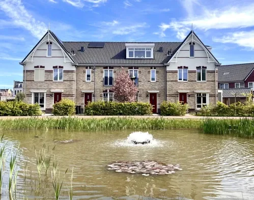Tussenwoning te koop: Onderling 38, Wilgenrijk Maassluis